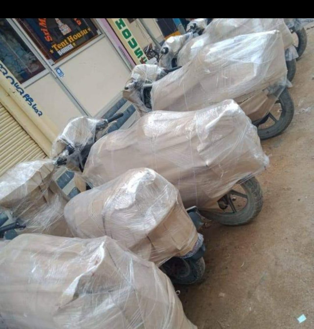 Two-Wheeler Staging at Logistics Dispatch Hub